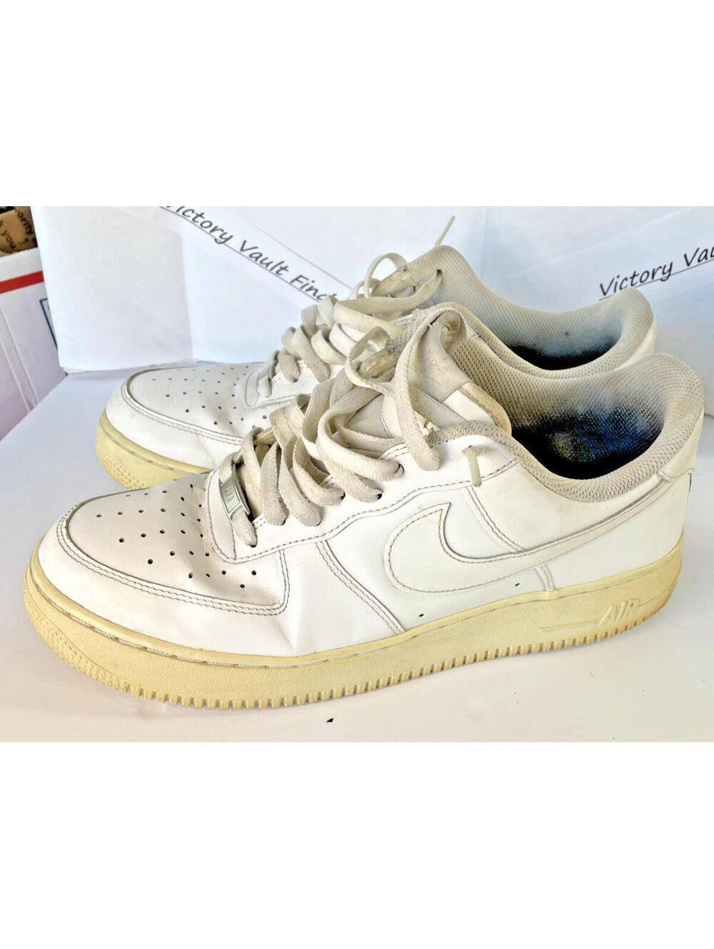 Used Vintage Nike Air Force 1 size 10 Style 315122-111